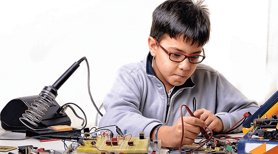 کلاس های رباتیک